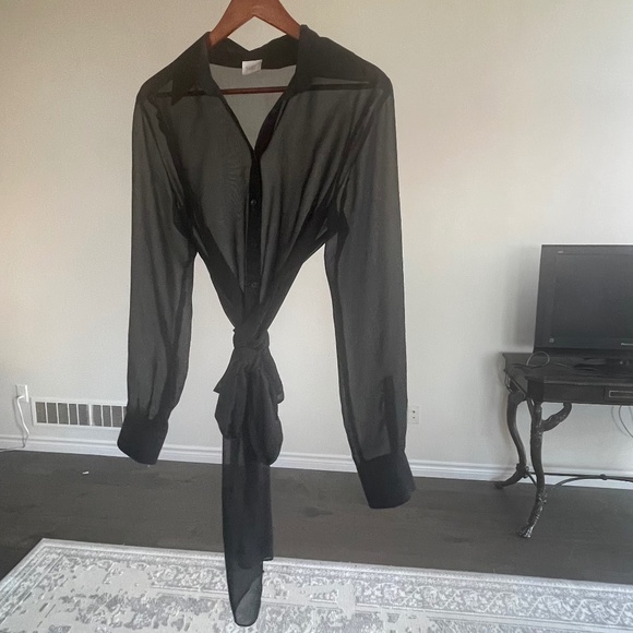 Sheer Black Blouse with Bonus Black Bra - Picture 10 of 10